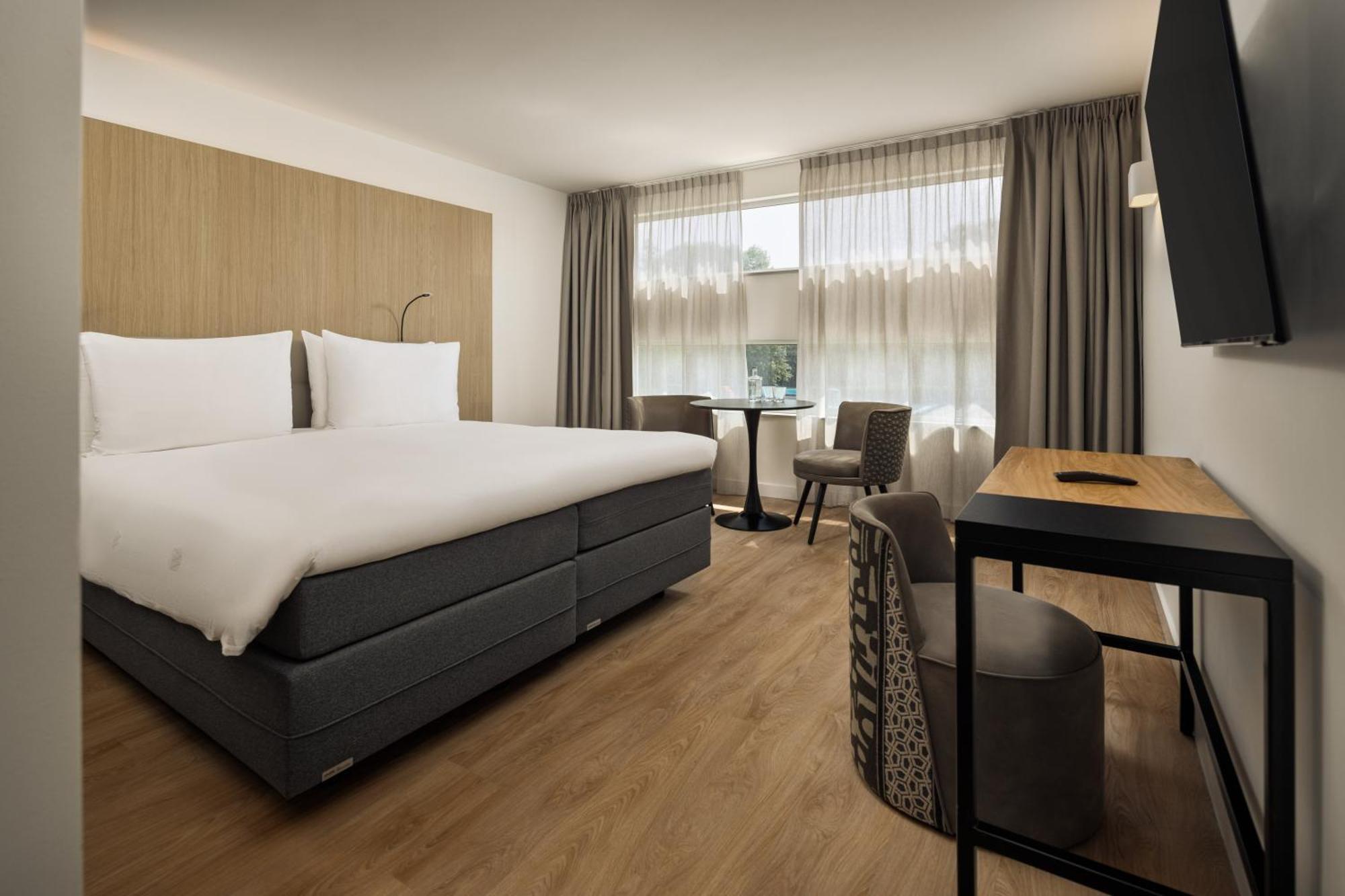 เวสต์คอร์ด อาร์ต โฮเต็ล อัมสเตอร์ดัม 4 สตาร์ Hotel ภายนอก รูปภาพ